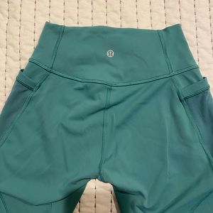 Lululemon cropped leggings